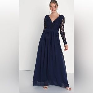 Lulu’s Awaken My Love navy blue long sleeve lace maxi dress, size M